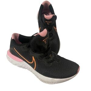 Nike Renew Women's Black and Pink Sneakers size 10 CK63060-001